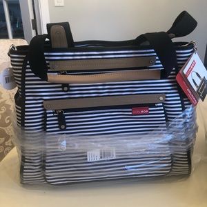 Skip Hop Grand Central Diaper Bag Brand NEW!